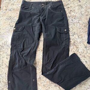 Kuhl - Black Cargo Pants - Size 4 Reg